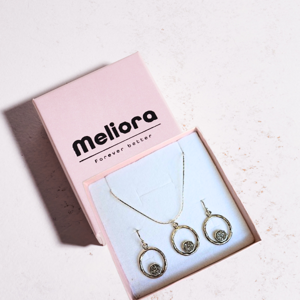 סט שרשרת תליון מכסף אמיתי ועגילים תלויים מכסף עם אבן חן דרוזי